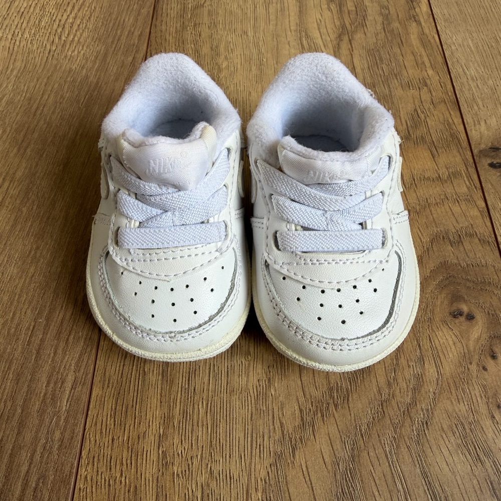 Baby Newborn Nike Force 1 CB 'Triple White' Sneakers Shoes size 1c